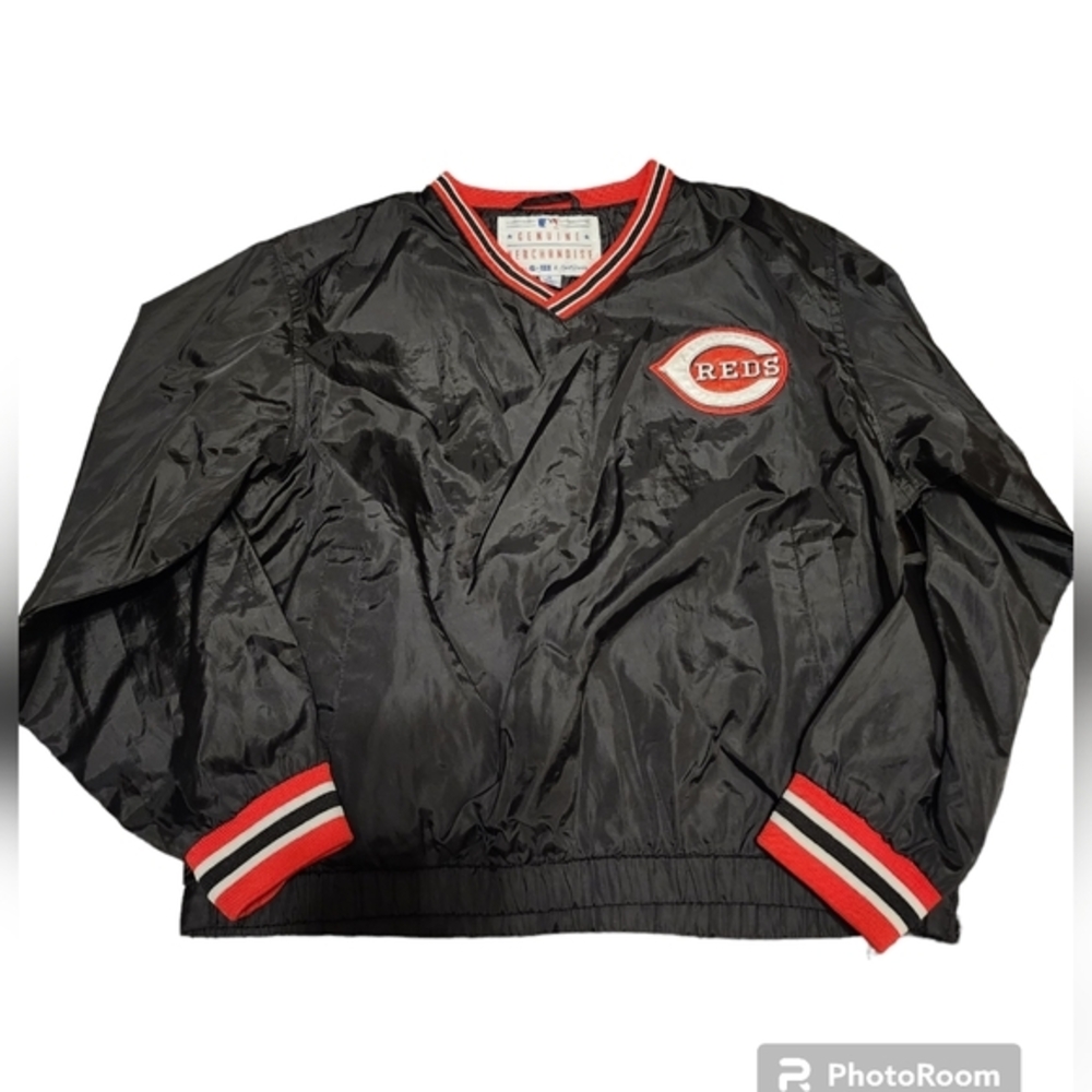 Genuine merchandise reds‎ pullover